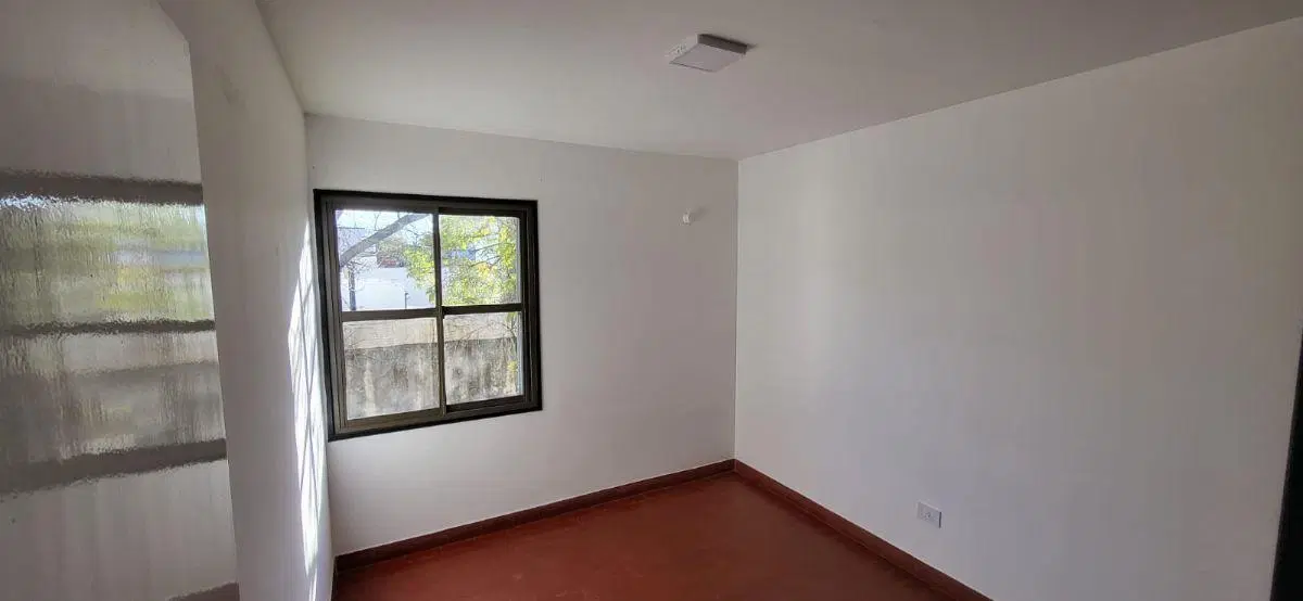 DEPARTAMENTO 2 DORMITORIOS AV. BRASIL 3