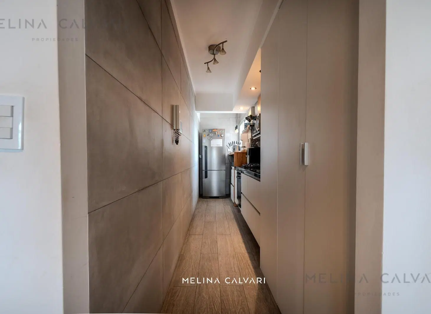 Exclusivo departamento en La Perla 4
