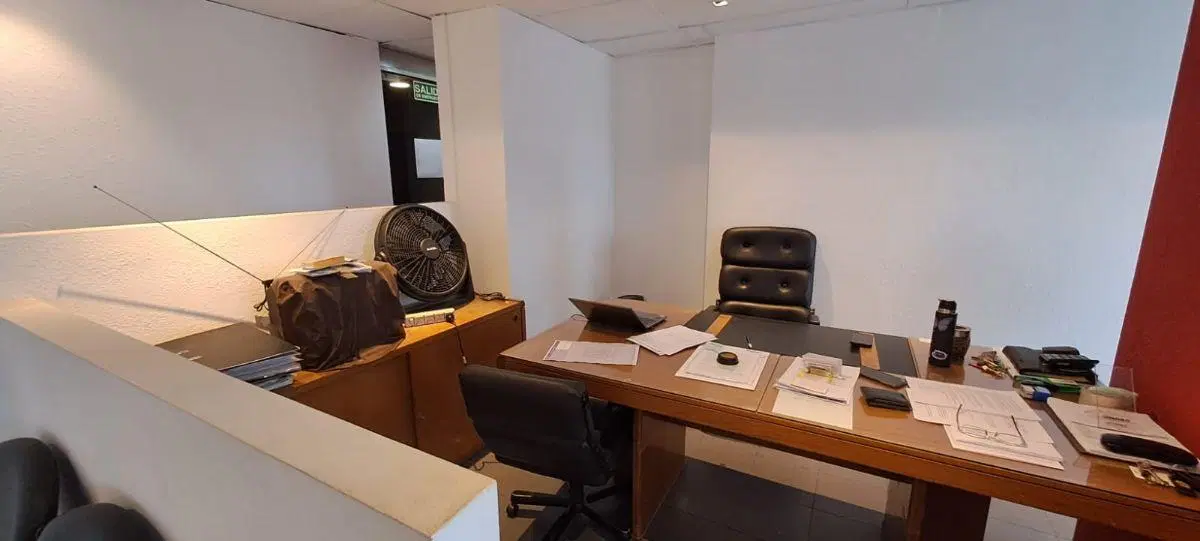 Oficina Comercial de 75 m² en alquiler en Centro 1