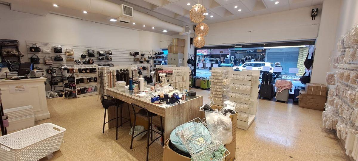 Foto de Local Comercial Ubicado en calle Corrientes 150 Barrio Centro, Córdoba., imagen 2