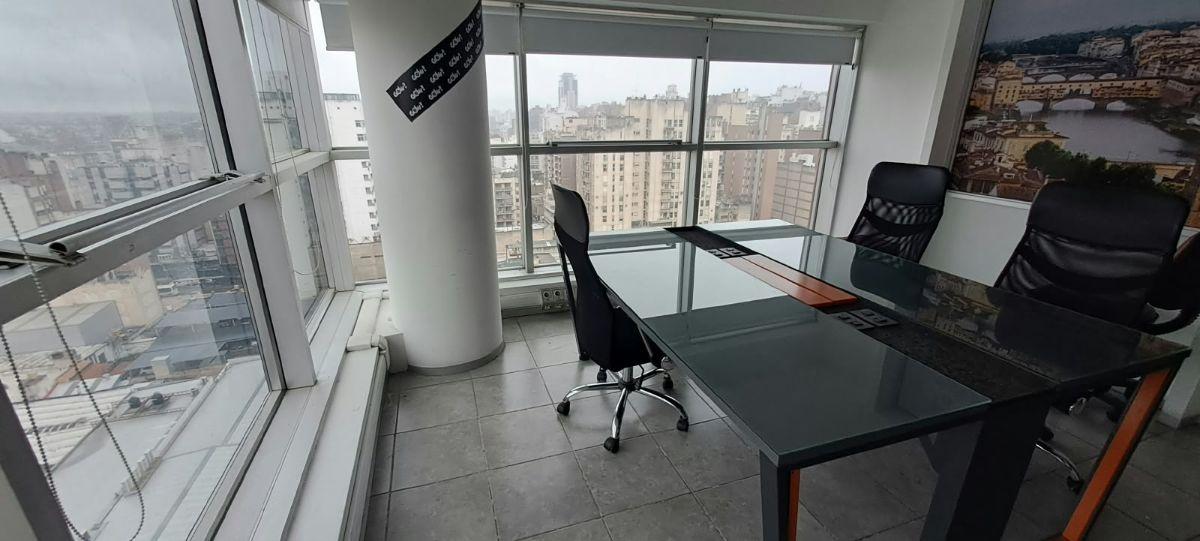 Foto de Oficina comercial de 150 m² en alquiler en Centro, imagen 2