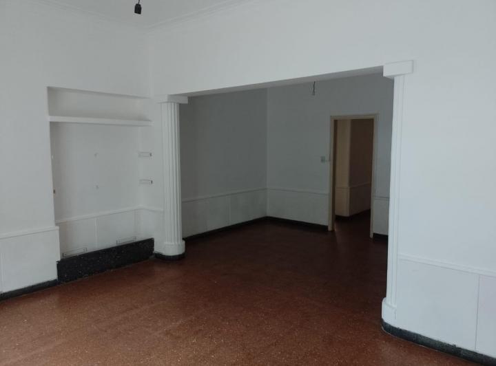 Alquilo planta baja amplia (apto comercial o familiar) en barrio General Paz 2