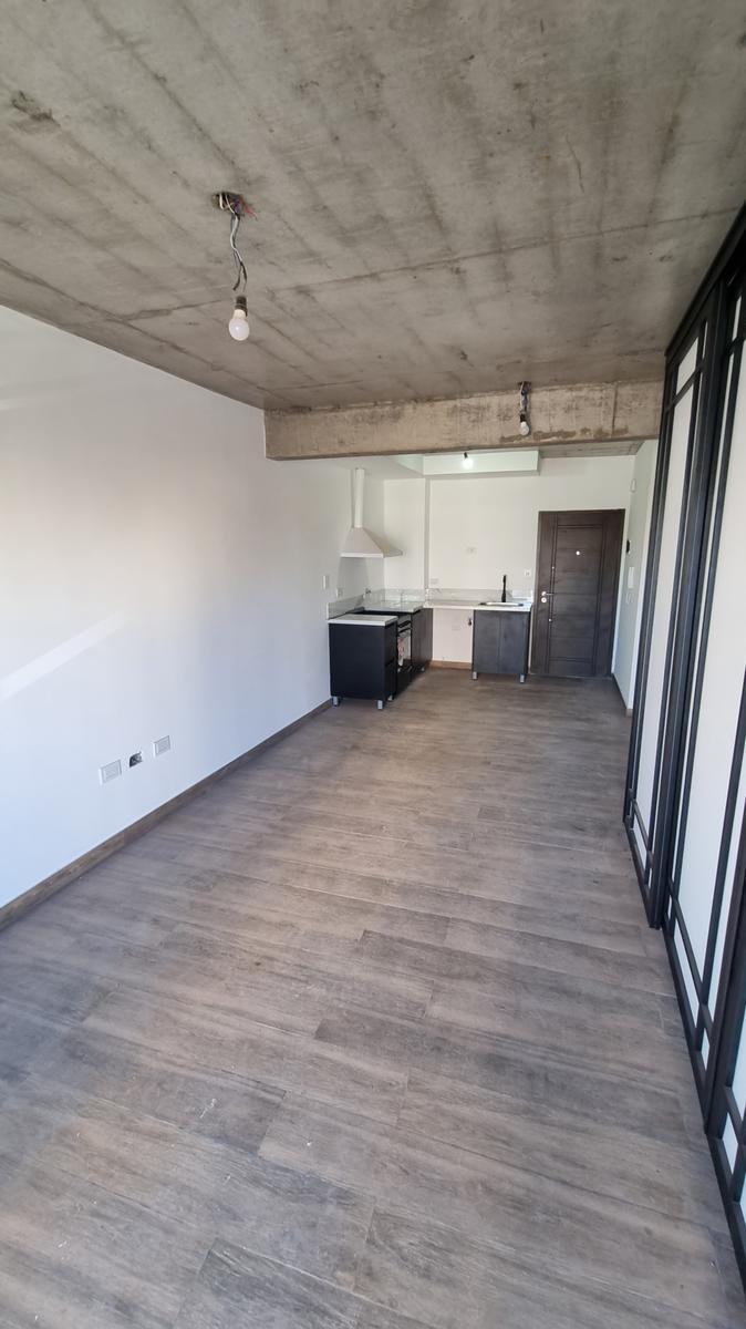Departamento a Estrenar 2do Piso Fte San Miguel (España 844 3