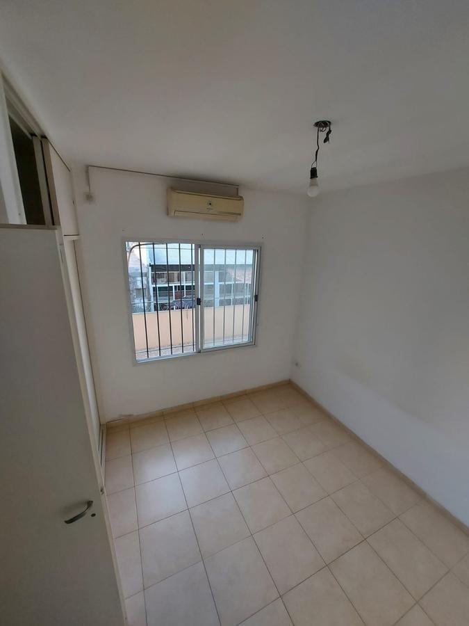 Foto de Departamento con cochera y terraza Arturo Illia 2727 San Miguel, imagen 3