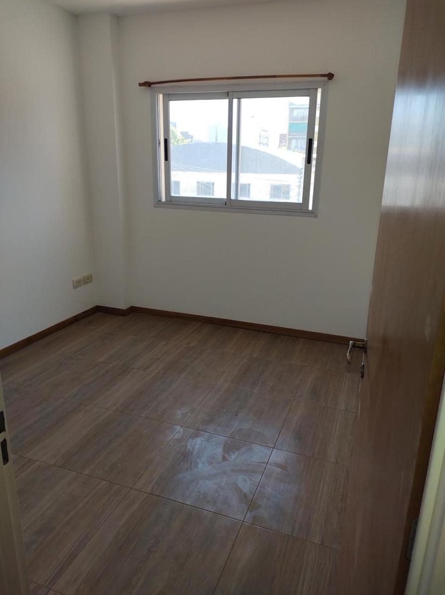 Departamento en San Miguel 5
