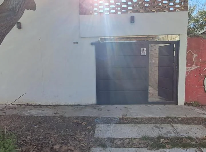 ALQUILER - Departamento 1 Dormitorio, al frente en 50 y 132 La Plata. 2