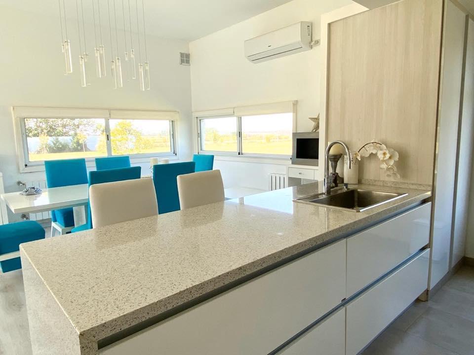 Foto de Vida de Campo, Espíritu Costero – Casa Quinta en Ramallo. Precio Rebajado., imagen 4