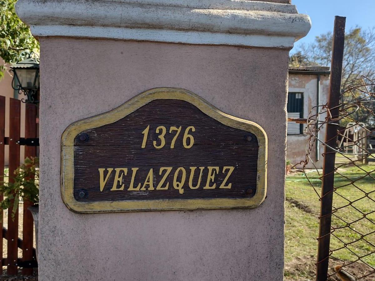 Vivienda Antigua en Villa Ramallo de 300 m² Sobre Parcela de 1787 m² 4