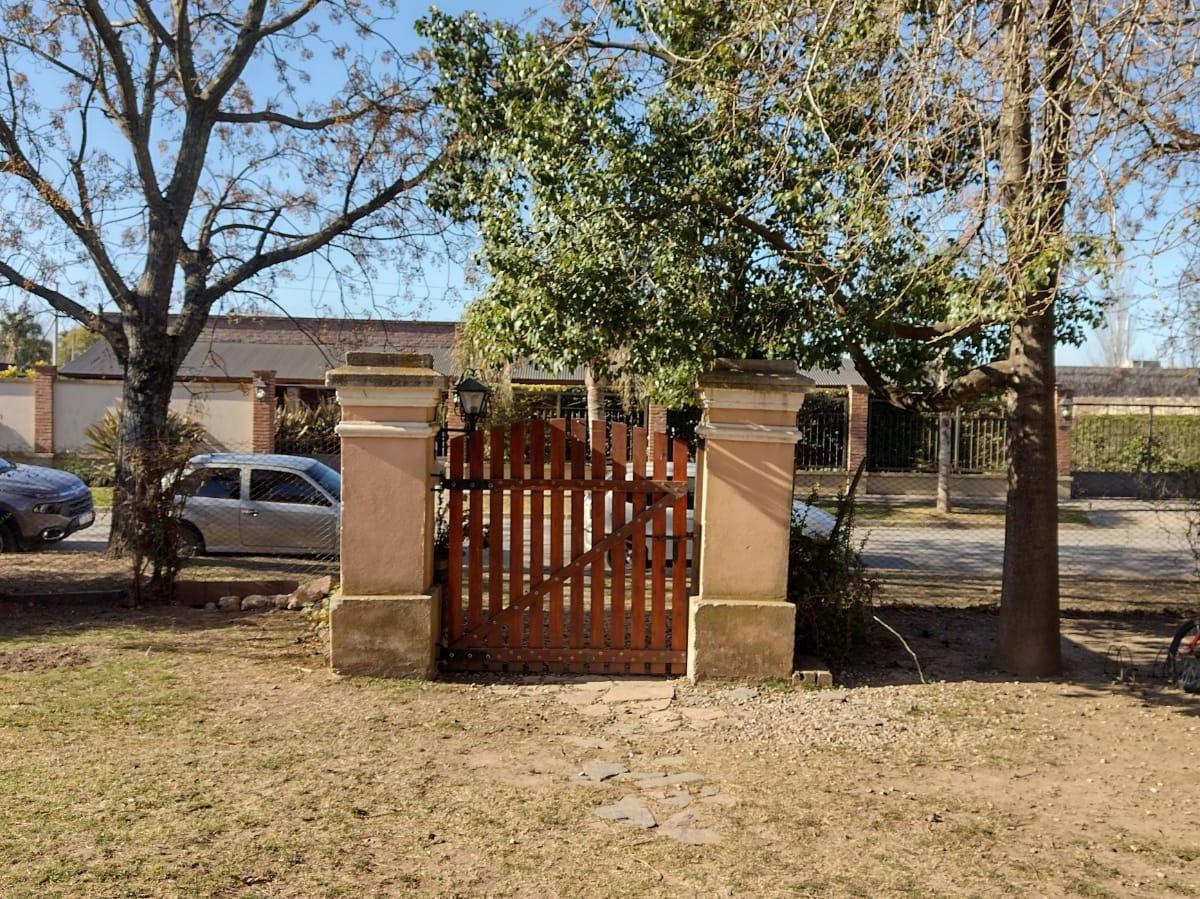 Vivienda Antigua en Villa Ramallo de 300 m² Sobre Parcela de 1787 m² 3
