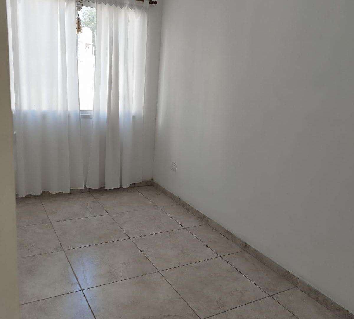 Foto de Departamento en Alquiler en Chauvín, imagen 3