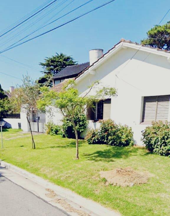 Foto de Edificio en Venta en Colina De Peralta Ramos, imagen 1
