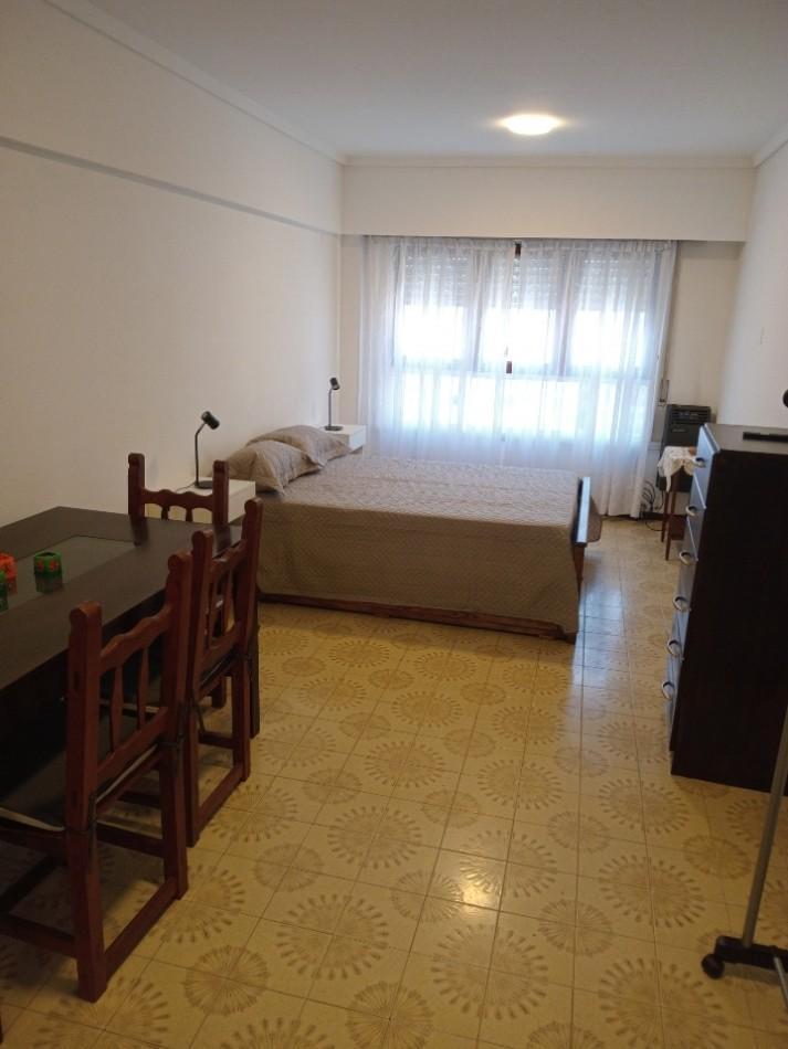 Departamento para 3 personas en La Perla