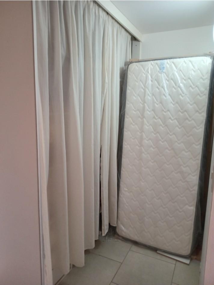Foto de Departamento 2 ambientes con balcon a la calle., imagen 2