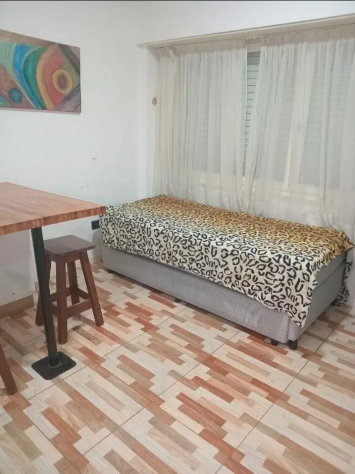 Alquiler monoambiente por 24 meses Plaza Colon 2