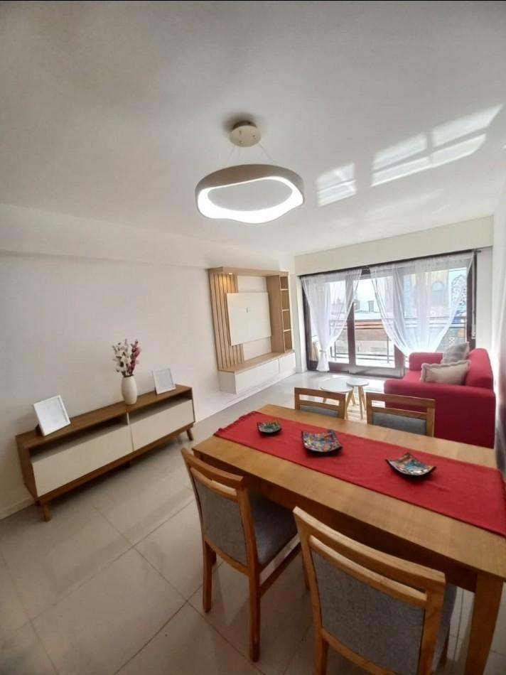 Foto de Departamento 3 ambientes a la calle con balcon saliente, imagen 4