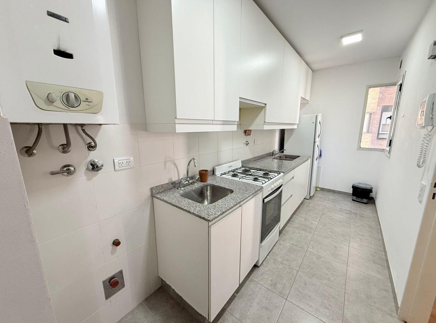 Departamento Interno – Buenos Aires 2353, Piso 3