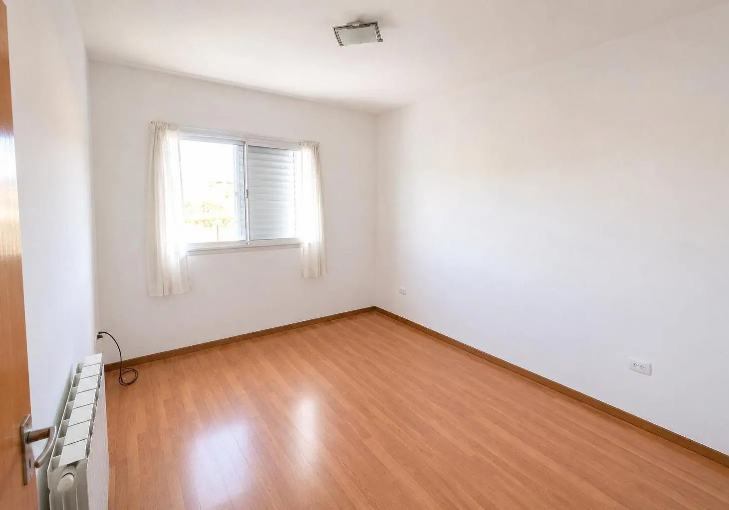 Departamento en Sarmiento 4