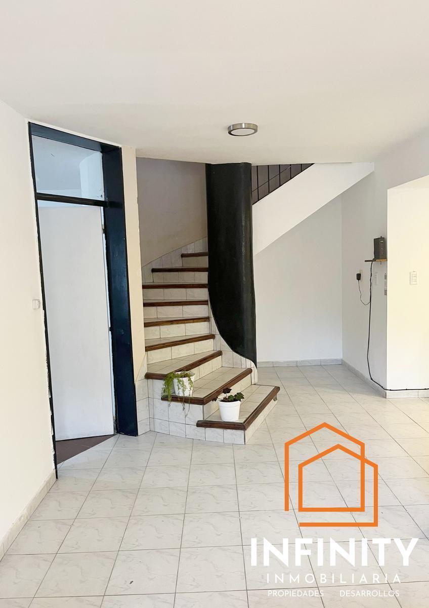 Alquiler de Casa en Av Uruguay Al 800 4