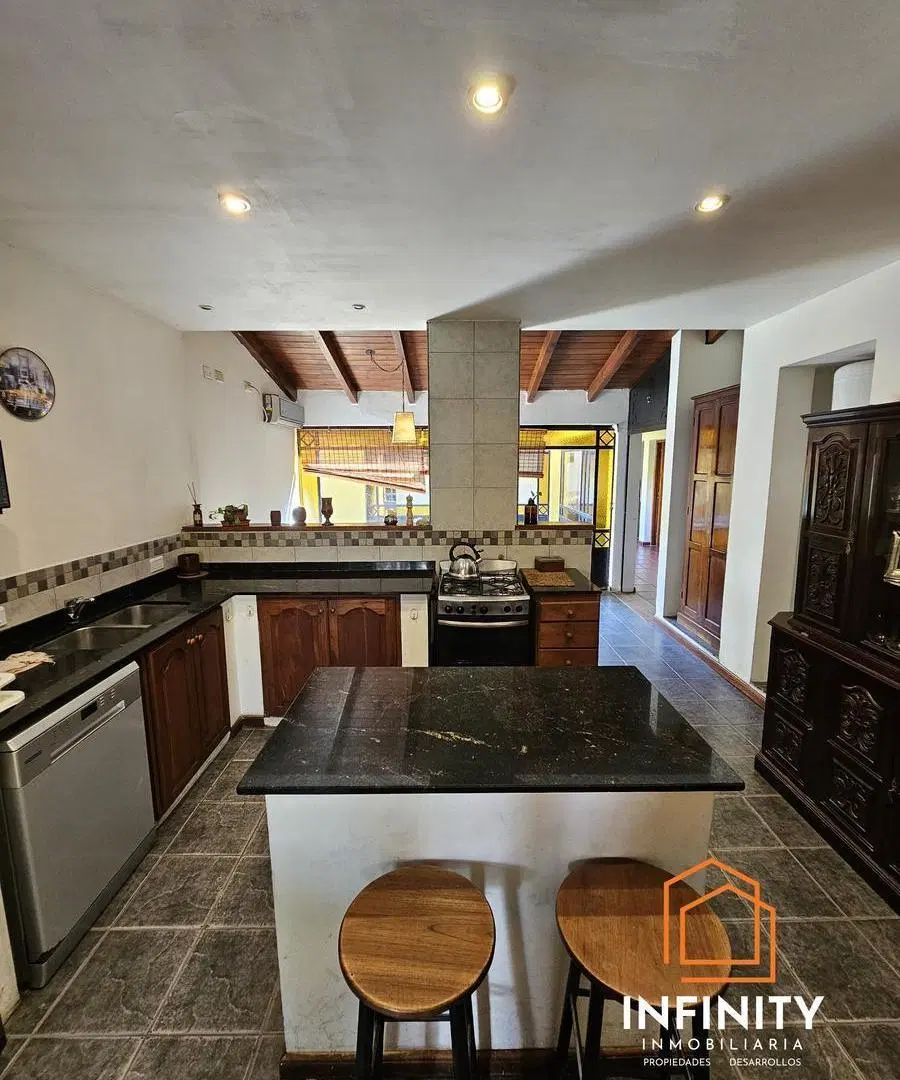 Casa en V° San Lorenzo 3