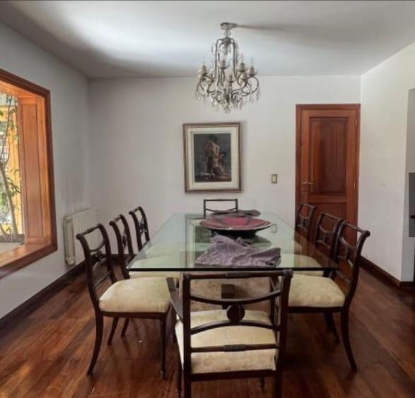 Venta - Casa con Diseño, Confort y Funcionalidad Para La Rutina Familiar! 1