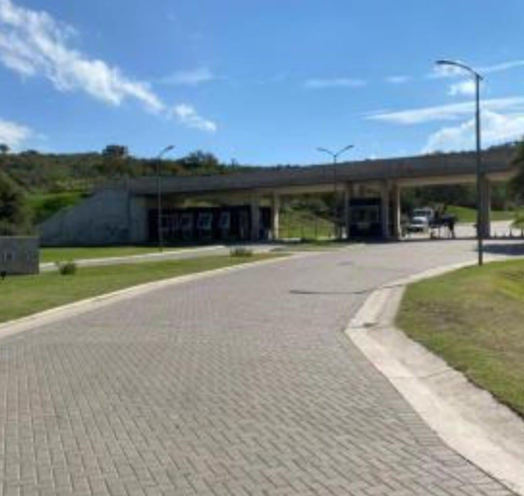 "LA DESEADA COUNTRY", Venta de lote, imponente vista y gran oportunidad!!!