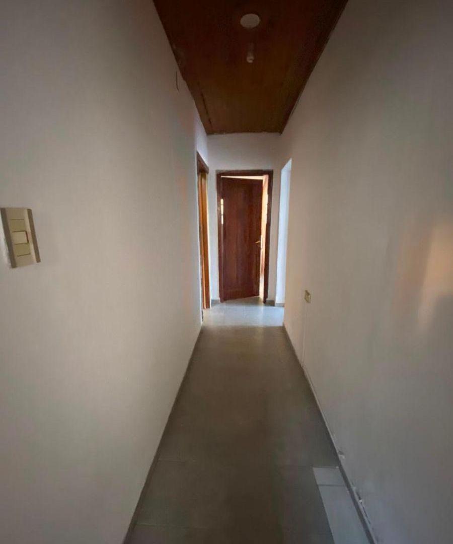 Foto de VENTA CASA - 4 DORM- GRAN PATIO - AMBIENTES AMPLIOS Y LUMINOSOS!!!!, imagen 5