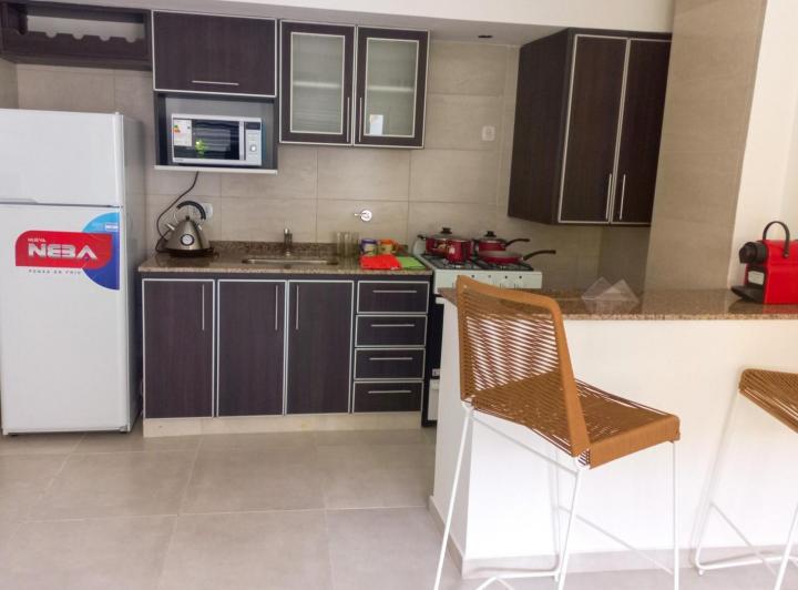 DEPARTAMENTO AMOBLADO DE 2 AMBIENTES EN EL CENTRO DE LOMAS