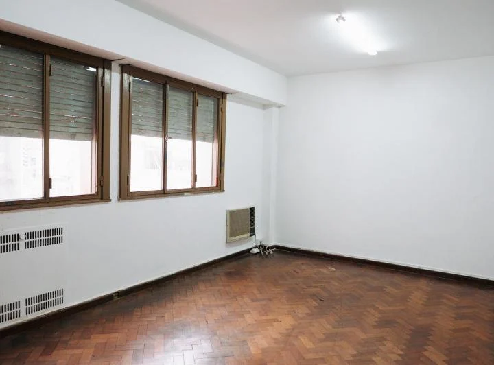 Foto de alquiler oficina en sarmiento 819 microcentro adaptable en m2, imagen 1