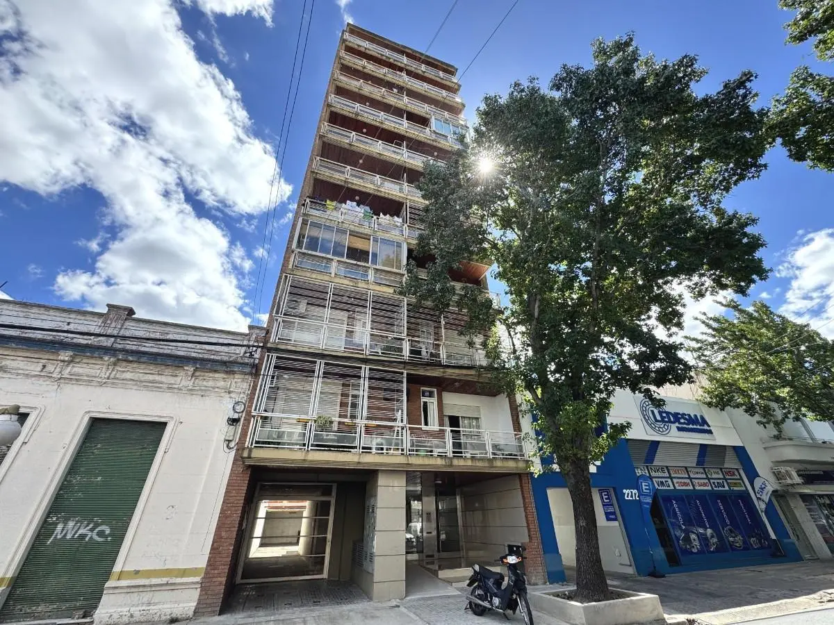 alquiler depto dos dormitorios san martin 2284 abasto frente con balcon 4