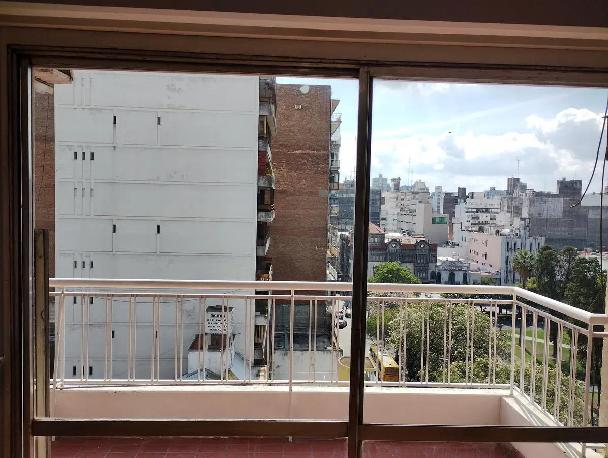 alquiler un dormitorio corrientes 1108 piso 9 con balcon 5