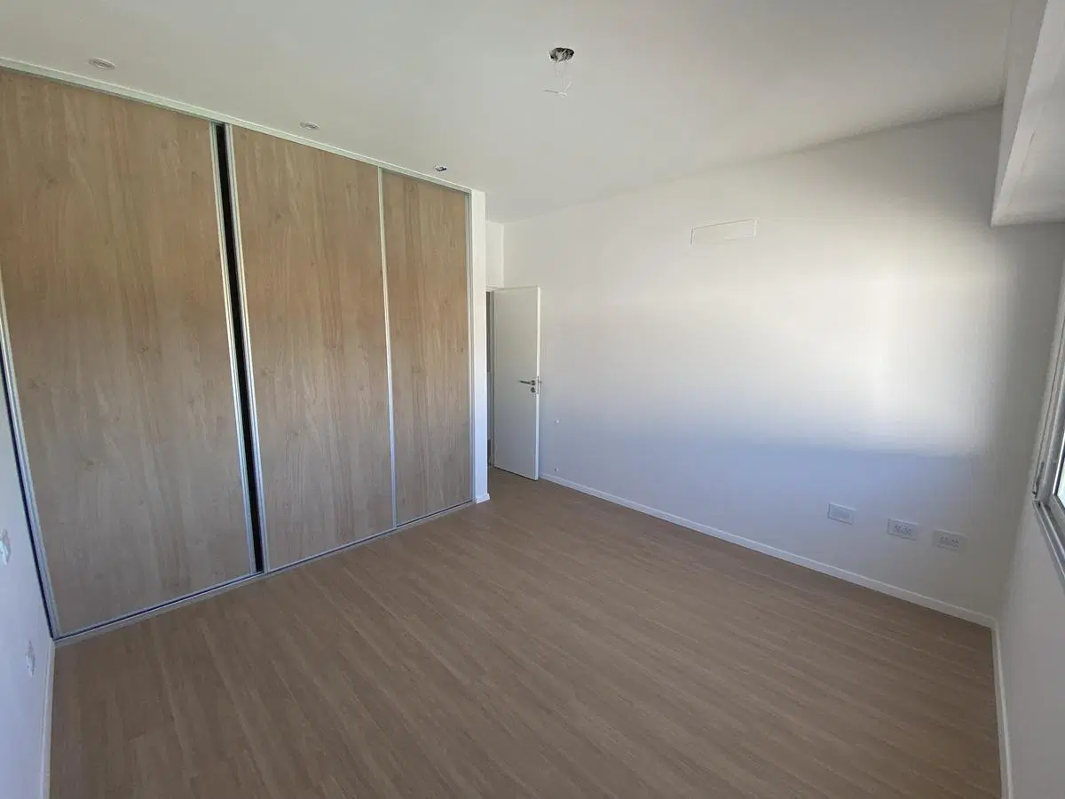 alquiler duplex dos dormitorios juan jose paso 8629 fisherton condominio las tipas 3
