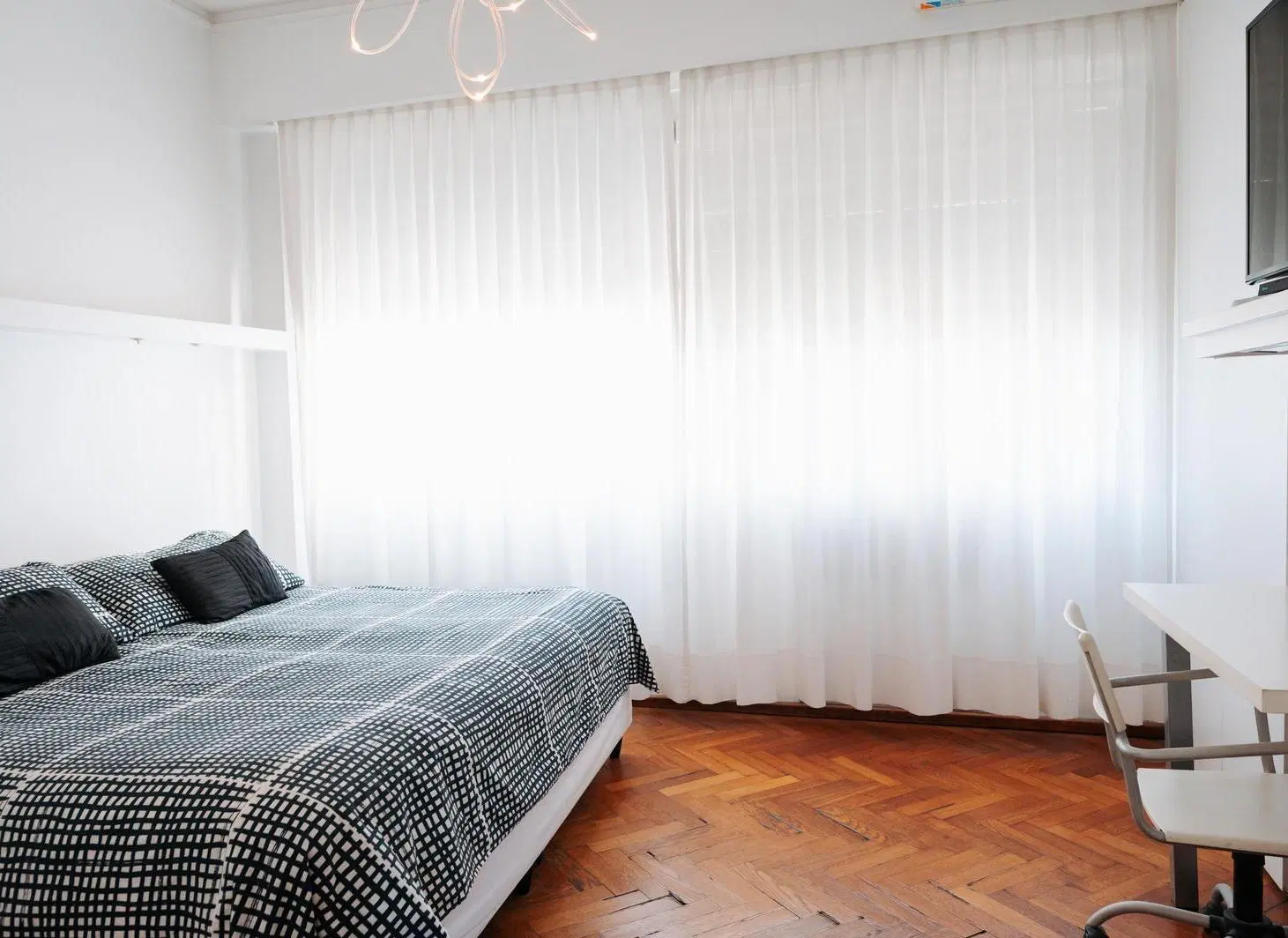 venta imponente departamento de 3 dormitorios con balcón terraza en cordoba y oroño 4