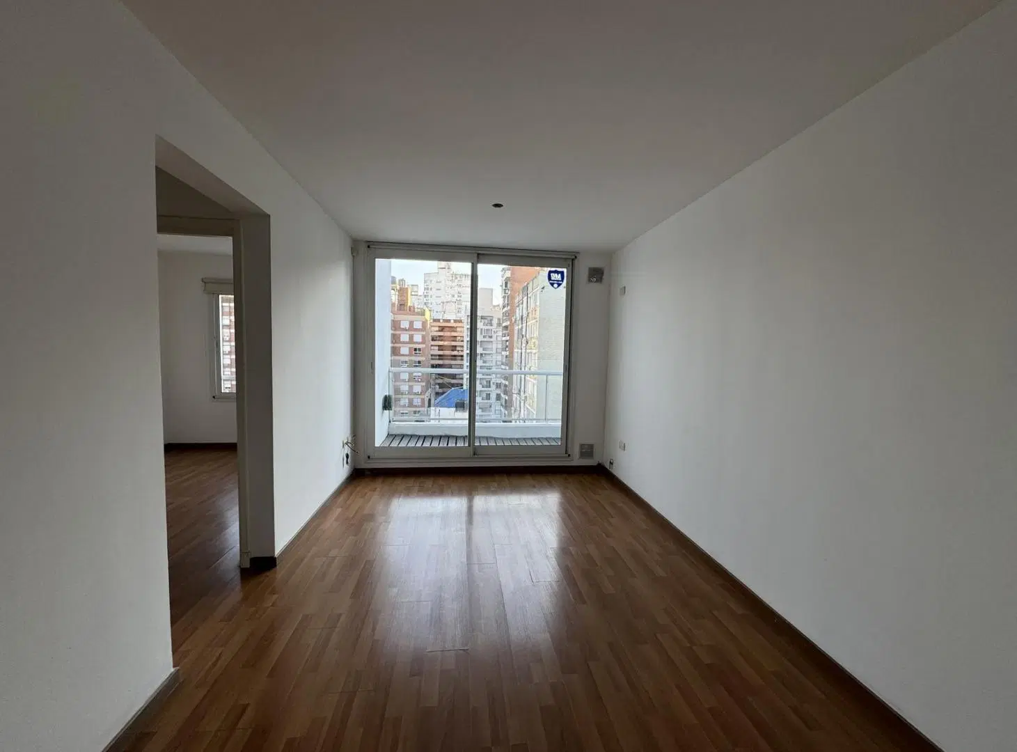 departamento en alquiler jujuy 1716  pichincha 1 dormitorio frente con cochera 4