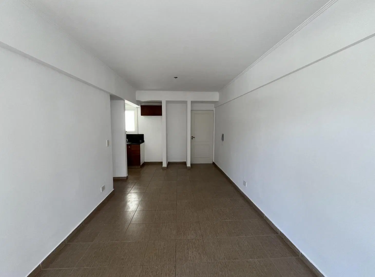 alquiler departamento monoambiente contrafrente con balcon san lorenzo 1680 4