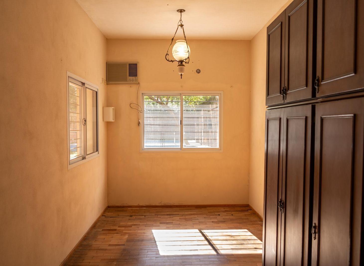 Foto de alquiler casa en planta baja con cochera dos dormitorios pileta y, imagen 5