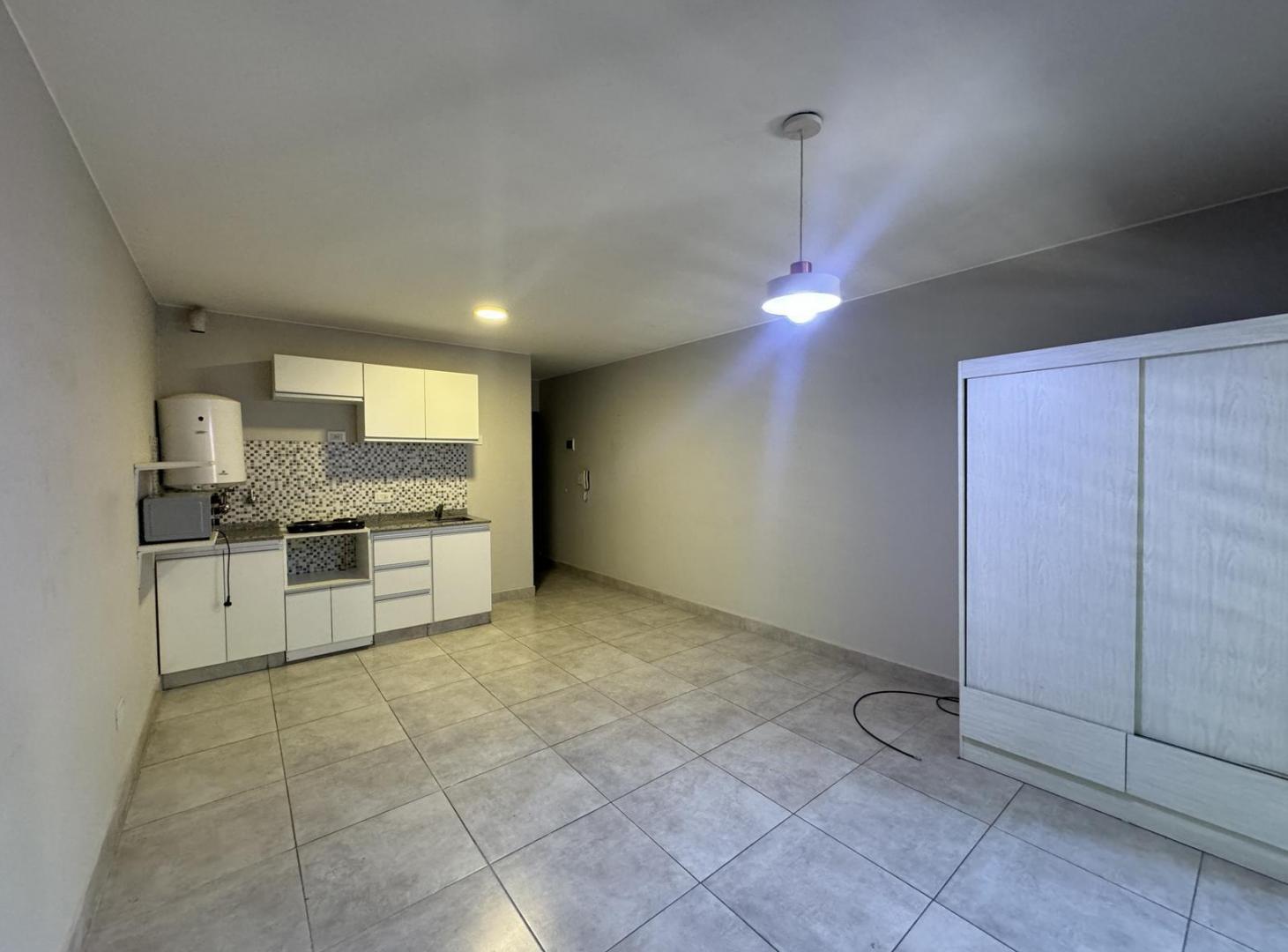 Foto de venta monoambiente impecable estado suipacha 1200, imagen 5