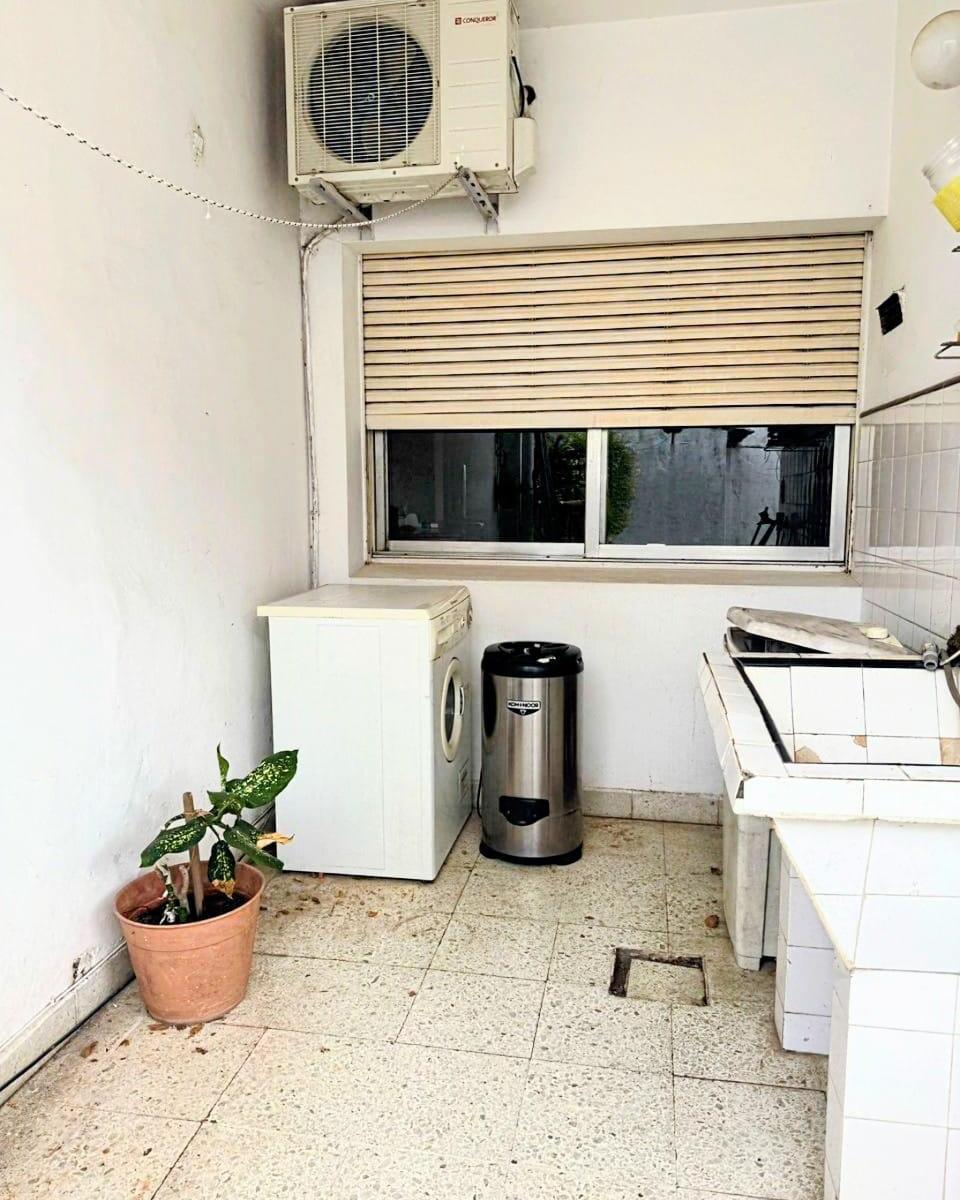 Casa Céntrica en Venta en Goya – Amplia, Luminosa y con Patio 4
