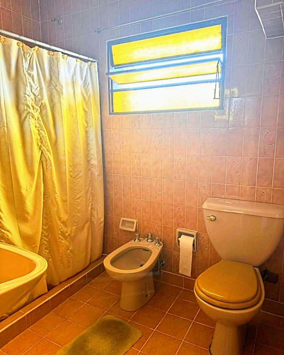 Casa Céntrica en Venta en Goya – Amplia, Luminosa y con Patio 5