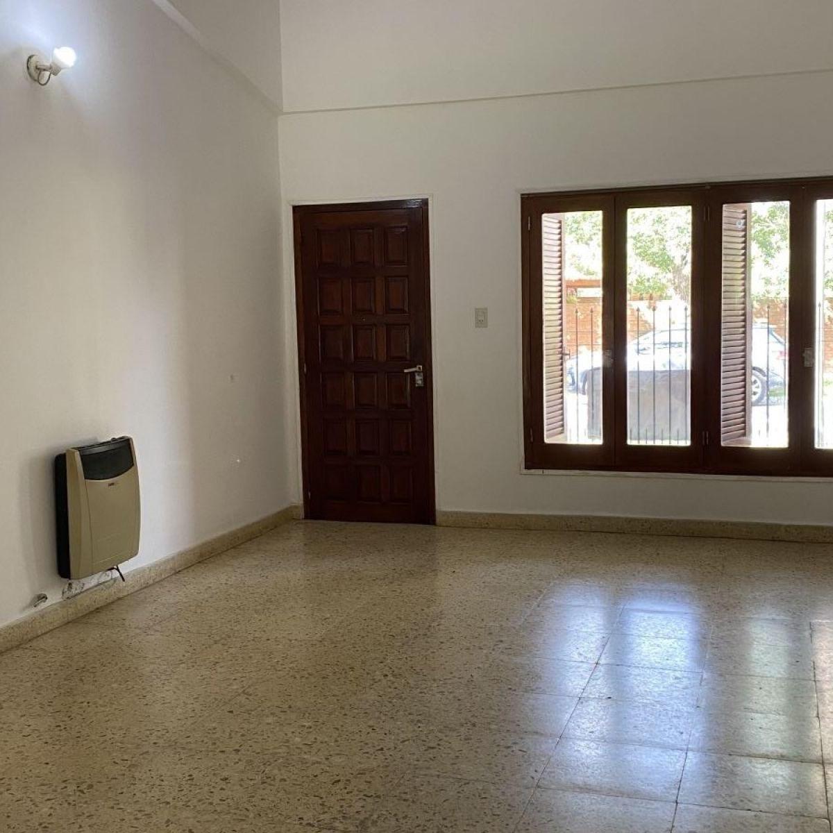 Foto de Casa céntrica en oliveros, imagen 3