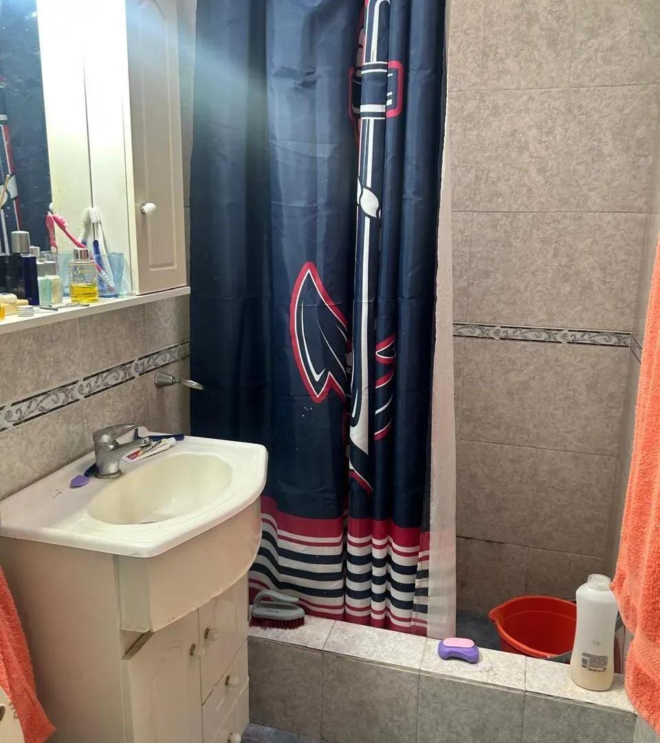 Foto de Departamento de 31 m² con 1 dormitorio en venta en Banfield, imagen 3