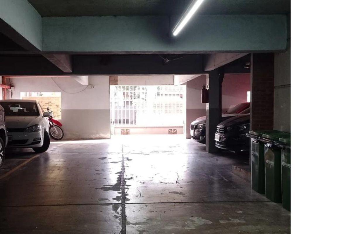 Foto de COCHERA en Venta en Florida M, imagen 5