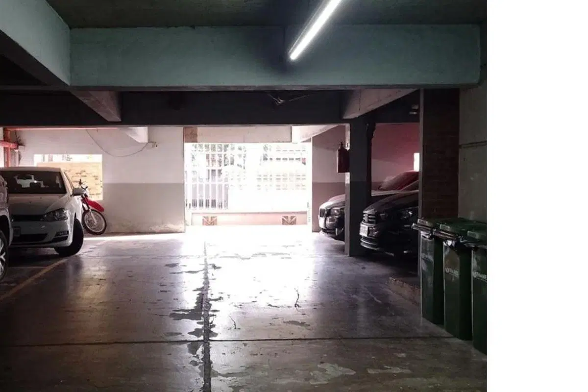 COCHERA en Venta en Florida M 2