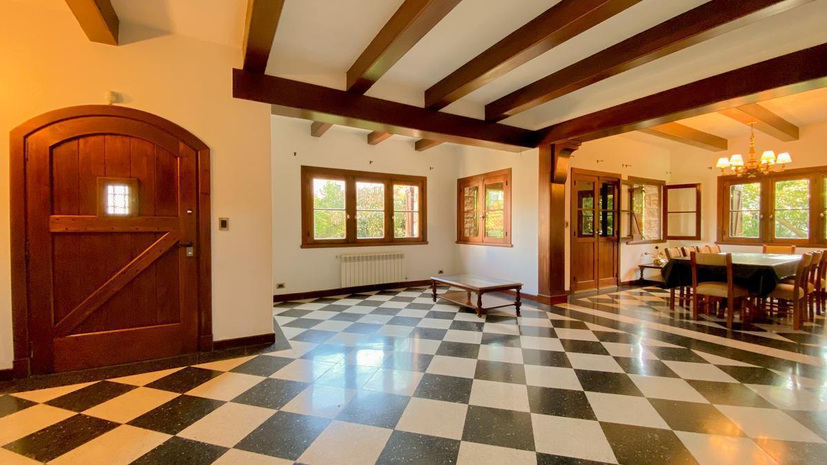 Chalet en Venta en El Barrio Stella Maris, Mar del Plata 1