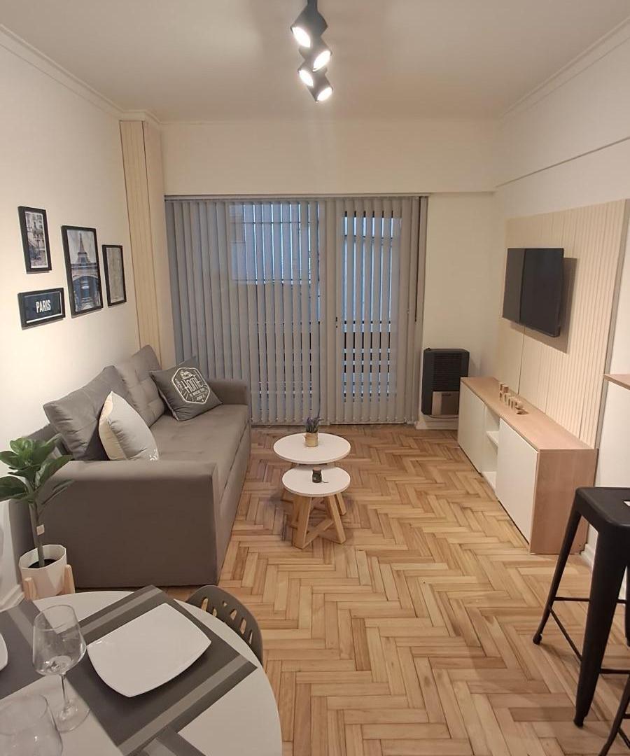 Departamento en venta-2 ambientes con patio-Centro-Mar del Plata