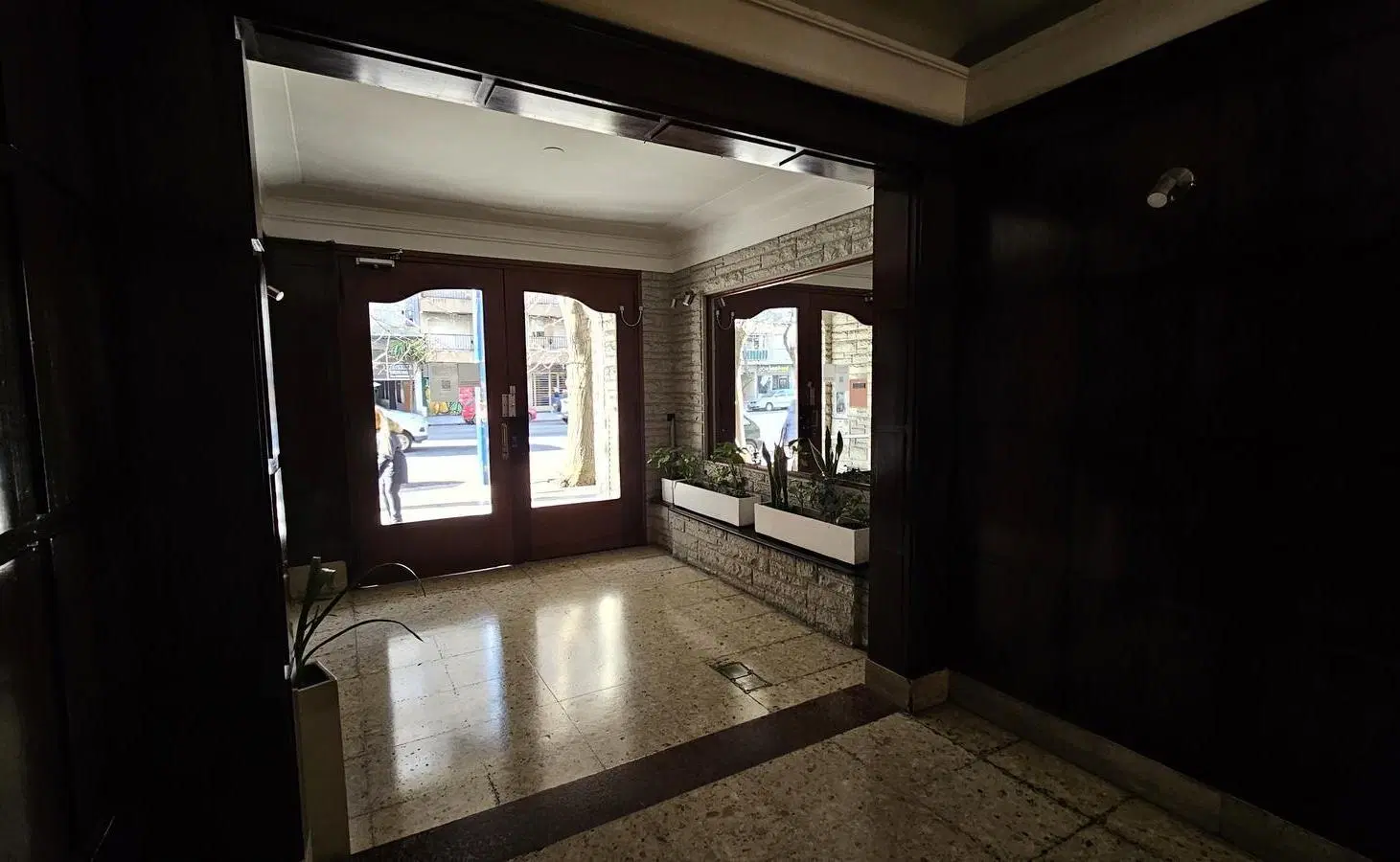Departamento en vta-1 ambiente amplio al contrafrente-Plaza Colon-Mar del Plata 5
