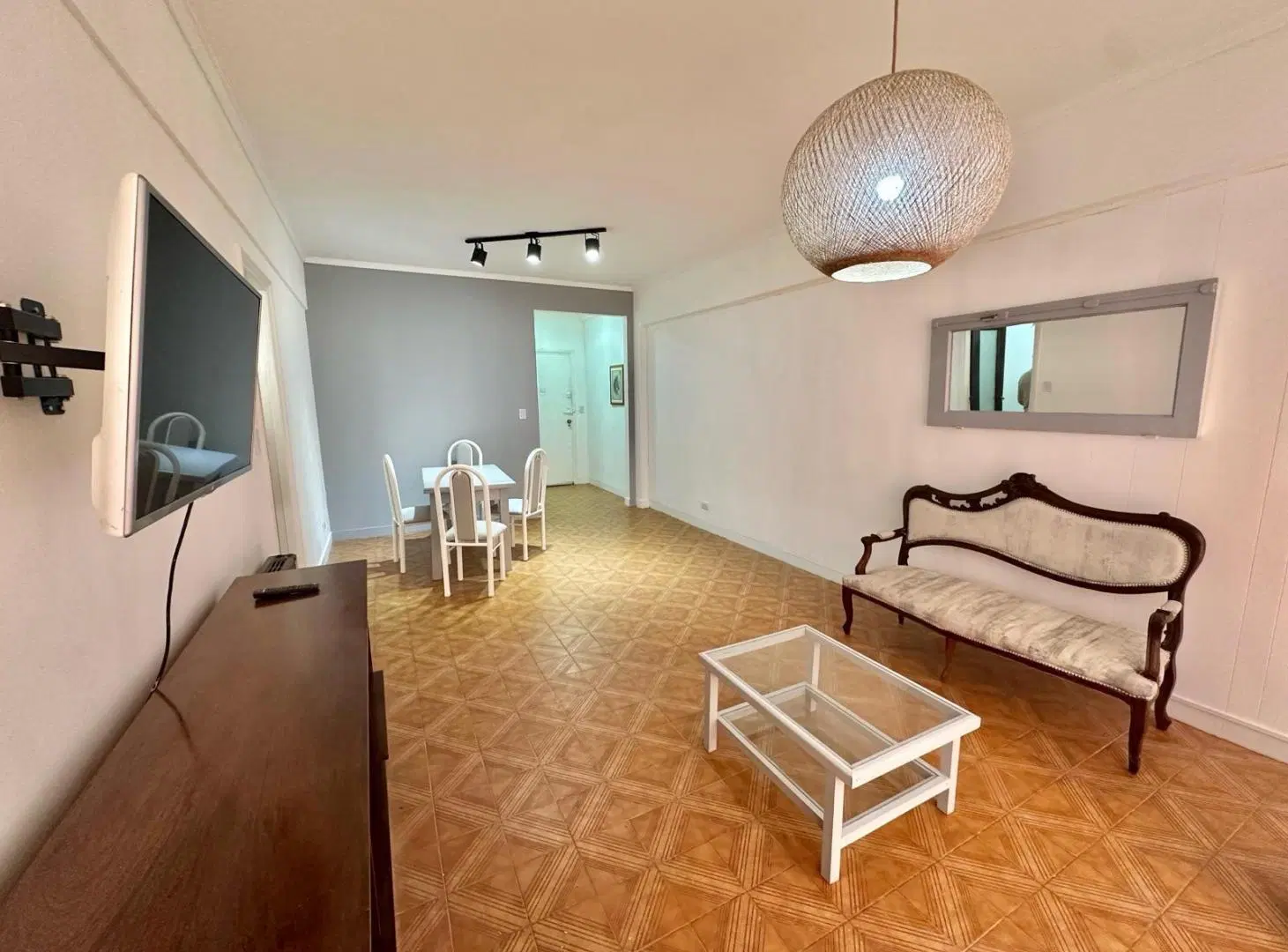 Departamento En Venta-Amplio 4 Ambientes-Zona Centro-Mar del Plata 3