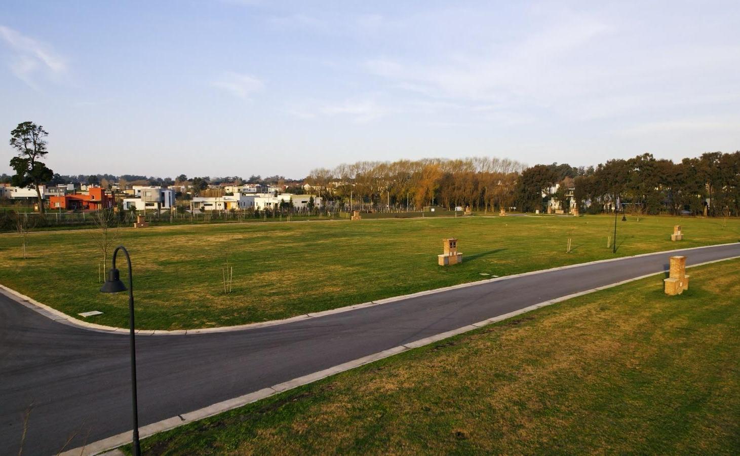 Foto de Terreno en venta-Barrio Privado Rumenco-Los Olivos-Mar del Plata, imagen 5