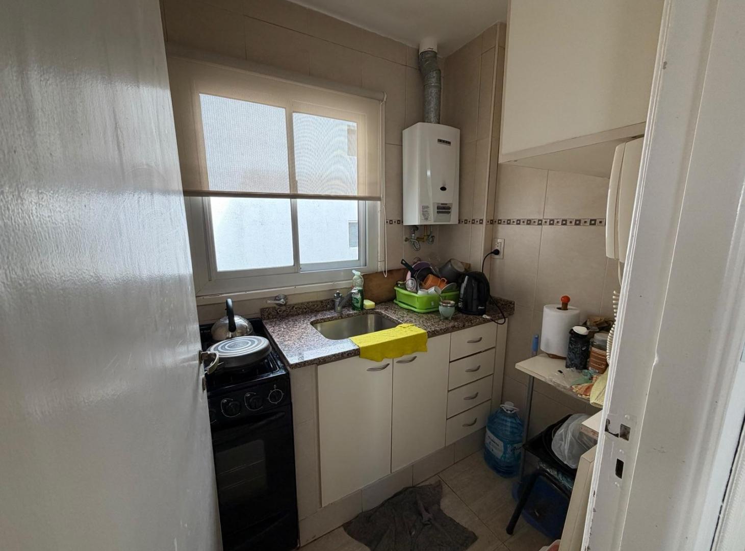 Foto de Departamento en venta-2 ambientes al lateral reciclado-Terminal, imagen 4