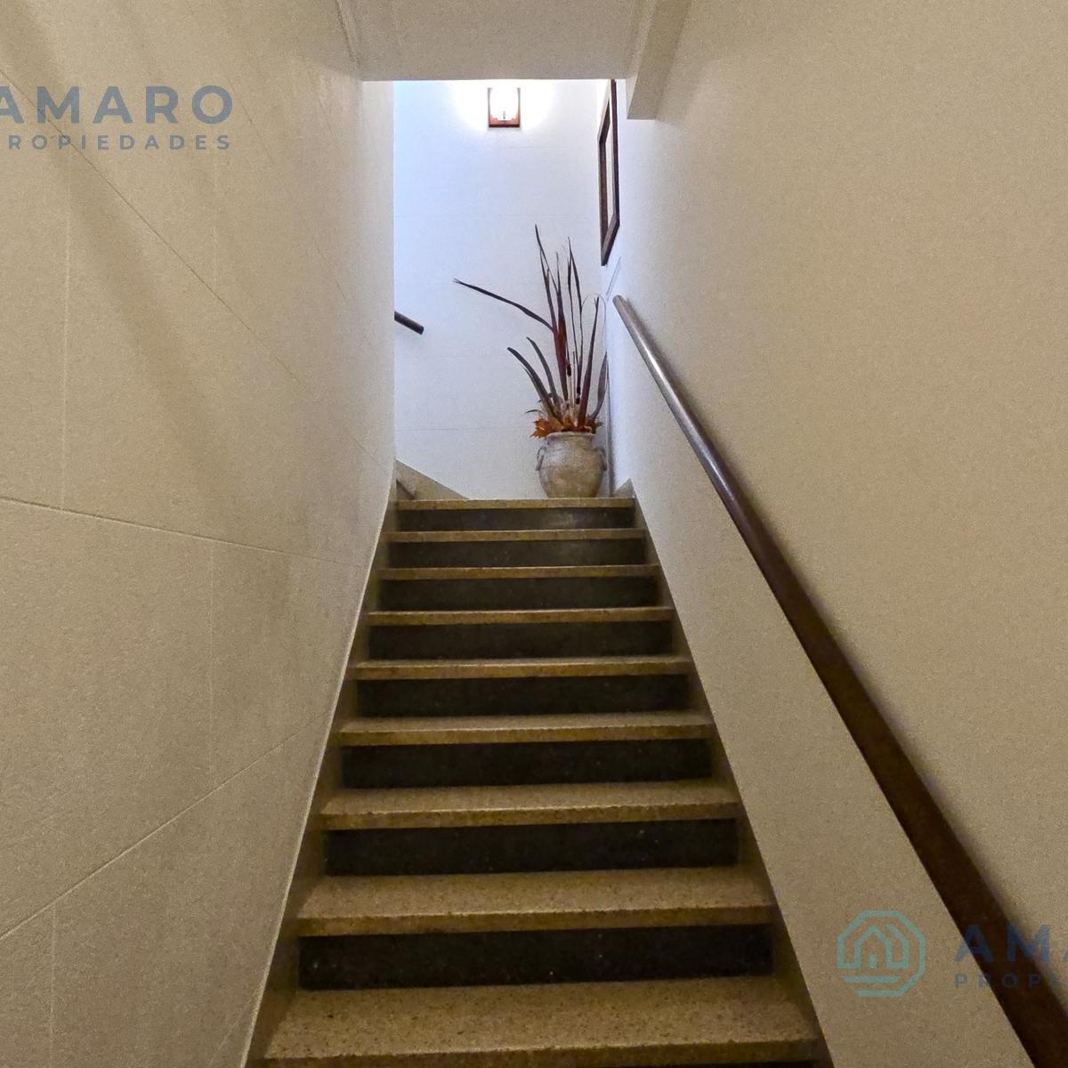 Venta · Casa · Planta Alta · Tres Dorm. · Patio · Pergamino 5