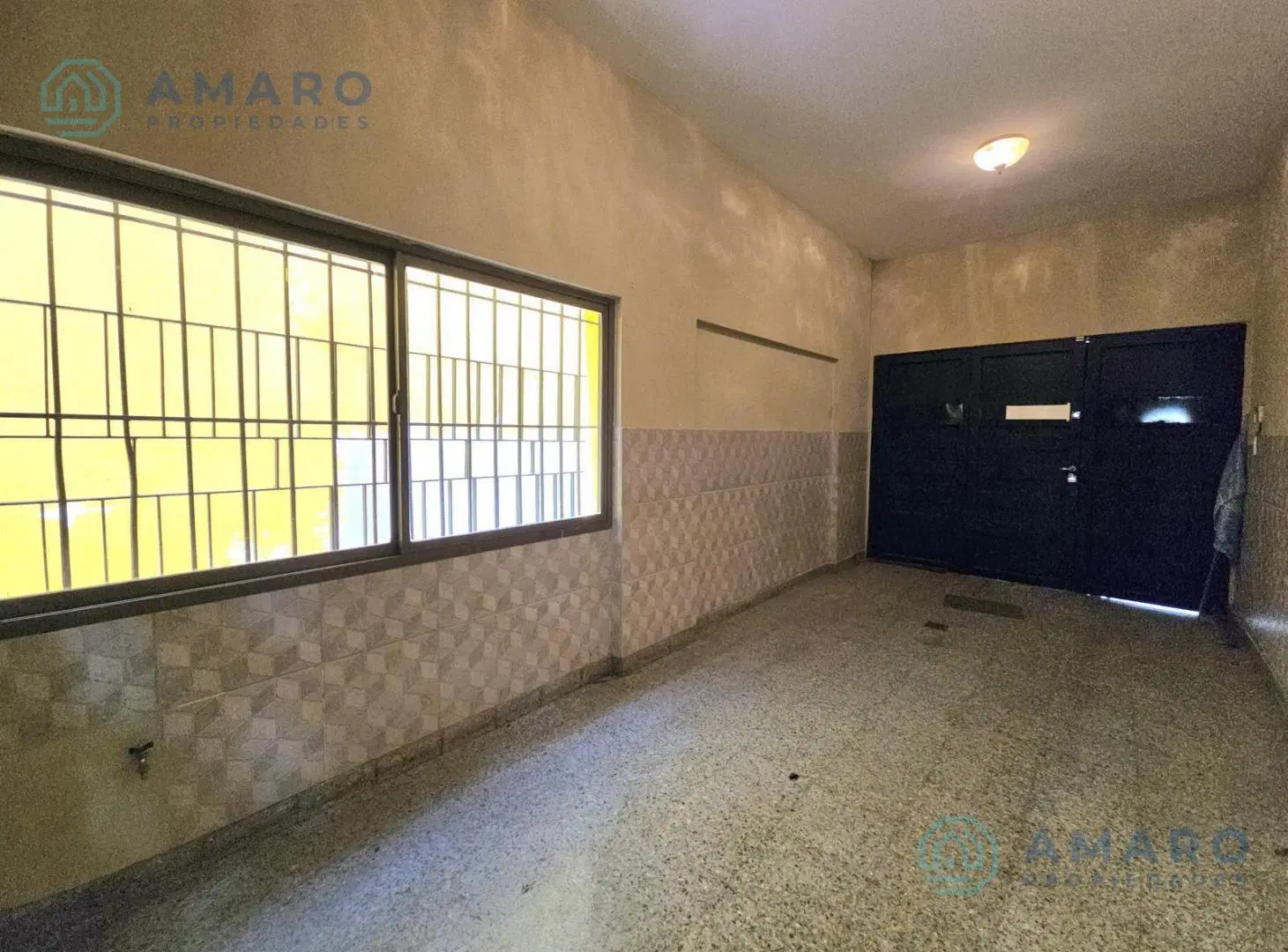 VENTA · CASA · 3 DORMITORIOS · QUINCHO · 2 COCHERAS · AZCUENAGA 3